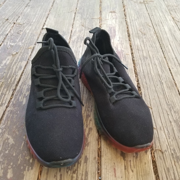 Affinity soft, rainbow gel-sole sneakers, in sz 7.5 by Wanted - Picture 3 of 11